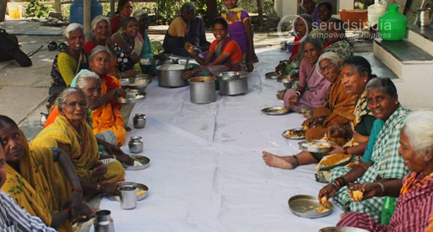 midday meals program for destitute elderly women, old age home for women in kurnool, food for elders, seruds charity in kurnool, seruds old age home in kurnool, charity old age home in kurnool, charity old age home for women in kurnool, old age home with food, old age home peoples with food in kurnool